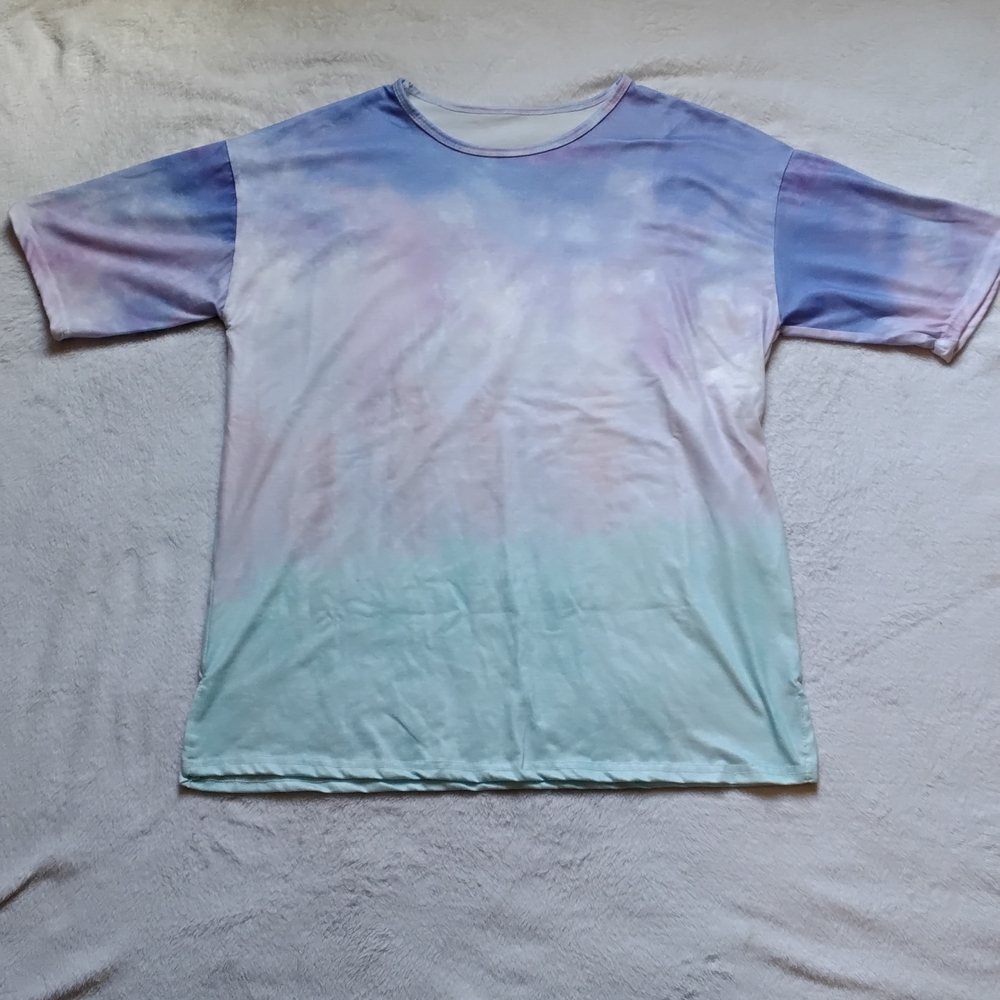 💥💥3 items for 10❤❤ be sure to bundle Women's Pastel Tie-Dye Short Sleeve Tee